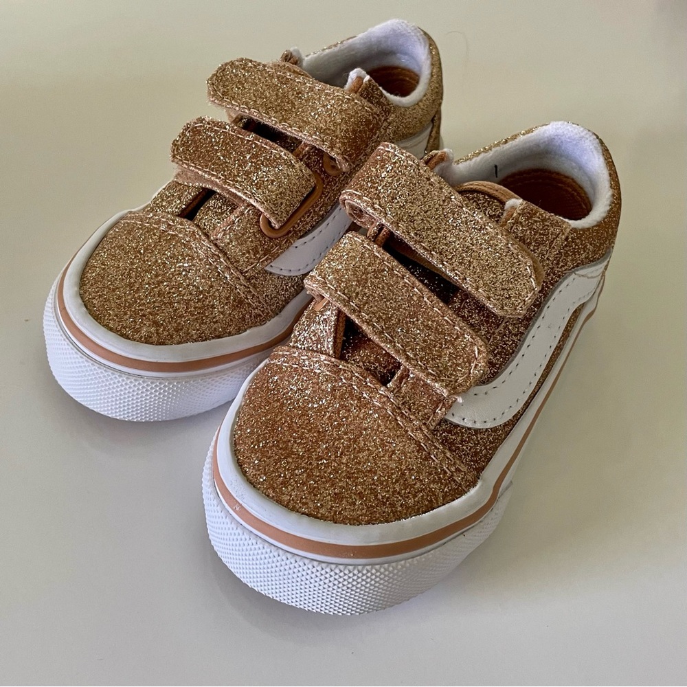 Sparkle Gold Toddler Vans old skool size 5.5